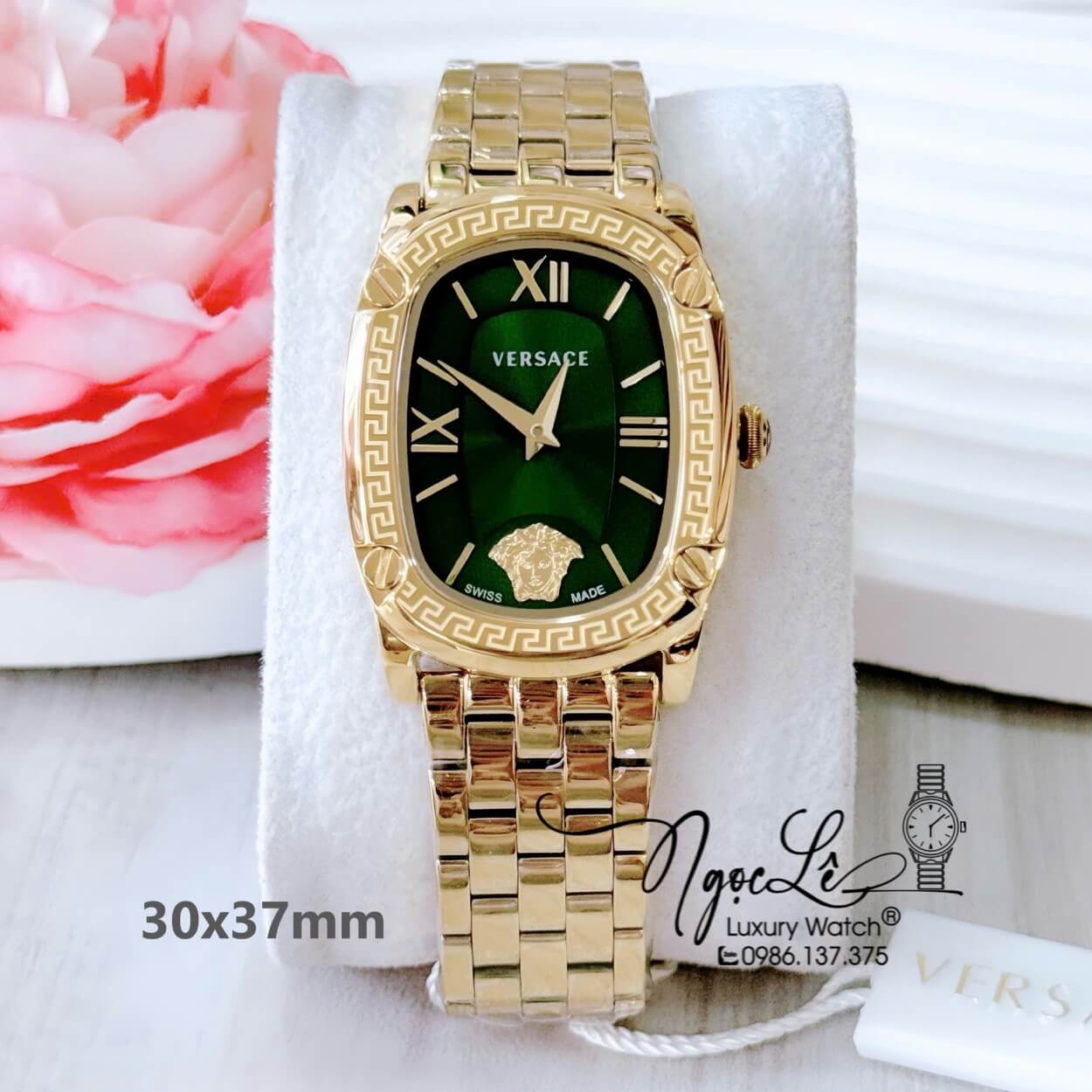 Đồng Hồ Nữ Versace Couture Dây Kim Loại Vàng Mặt Xanh Lá Size 30x37mm Máy Thụy Sĩ