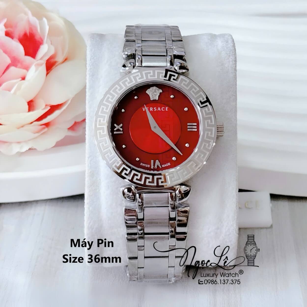 Đồng Hồ Cao Cấp Nữ - Đồng Hồ Versace Daphnis Dây Kim Loại Màu Bạc Mặt Đỏ Size 35mm