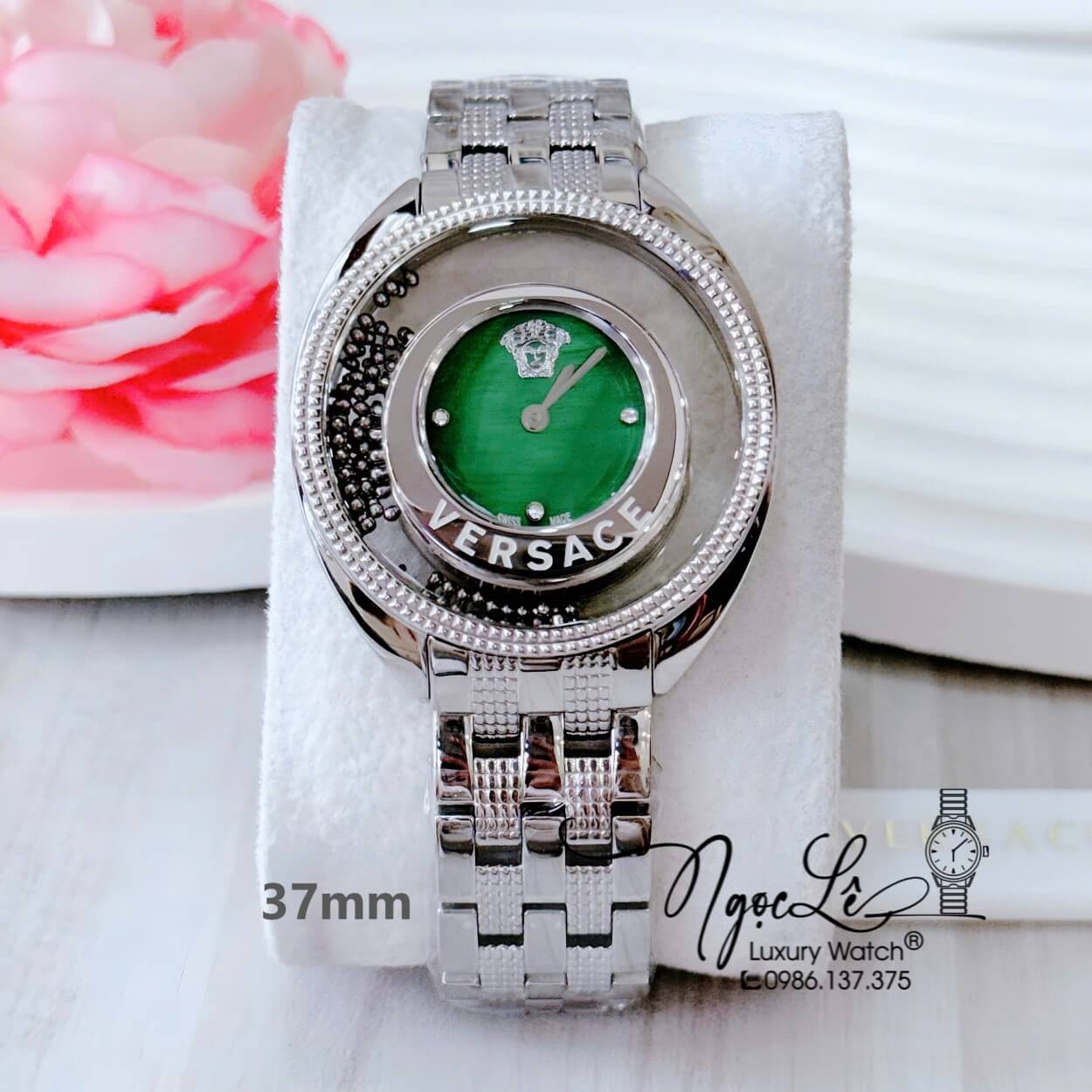 Đồng Hồ Nữ Versace Destiny Dây Kim Loại Silver Mặt Xanh Lá Dáng Oval Size 37mm