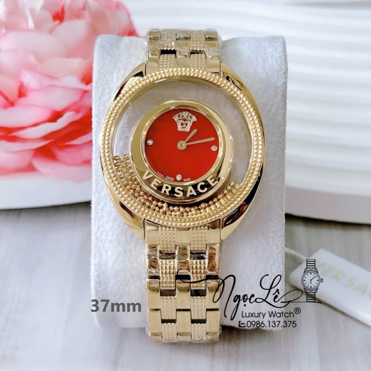 Đồng Hồ Nữ Versace Destiny Dây Kim Loại Vàng Gold Mặt Đỏ Dáng Oval Size 37mm
