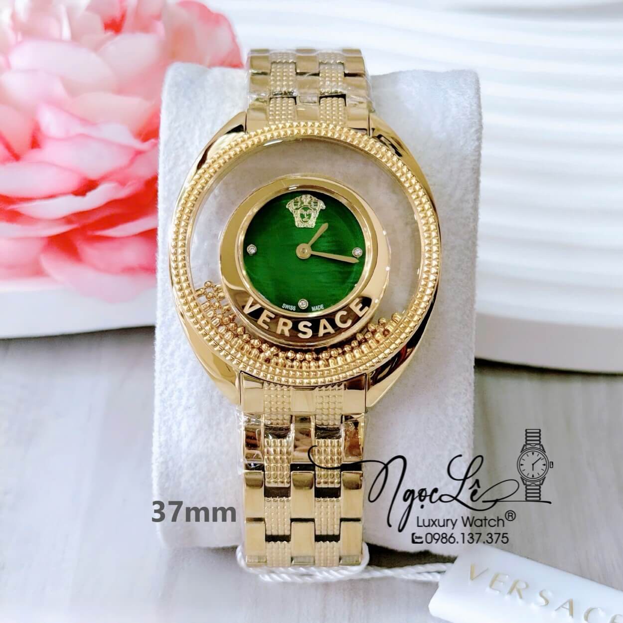 Đồng Hồ Nữ Versace Destiny Dây Kim Loại Vàng Gold Mặt Xanh Lá Dáng Oval Size 37mm