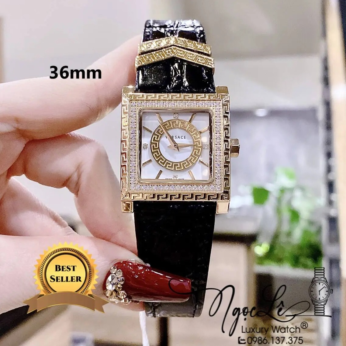 Đồng Hồ Nữ Versace DV-25 Mặt Vuông Máy Thụy Sỹ Dây Da Đen Mặt Trắng Size 36mm Đính Đá