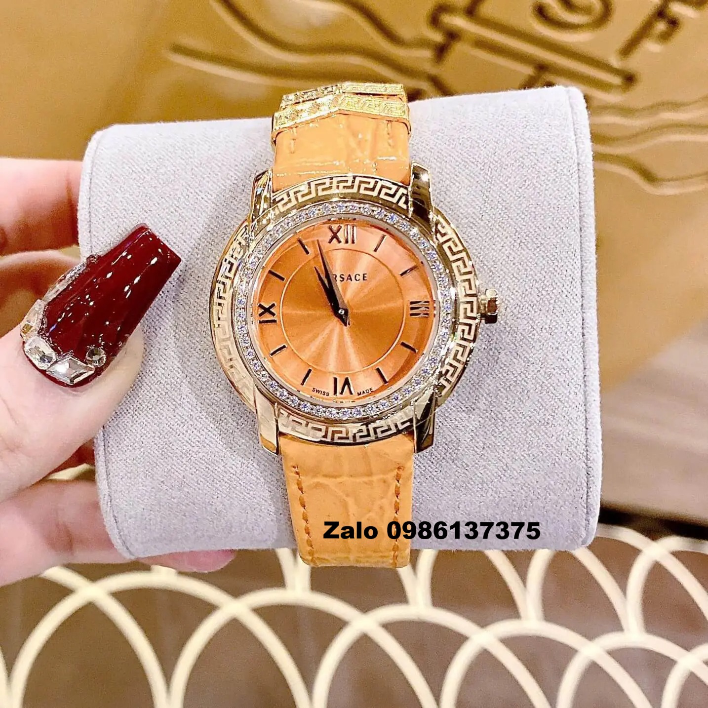 Đồng Hồ Nữ Versace DV-25 Máy Thụy Sỹ Dây Da Màu Cam Size 36mm Đính Đá
