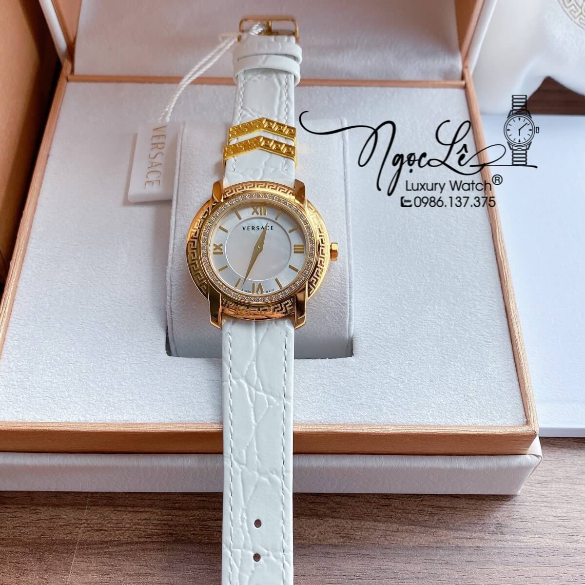 Đồng Hồ Nữ Versace DV-25 Máy Thụy Sỹ Dây Da Màu Trắng Size 36mm Đính Đá