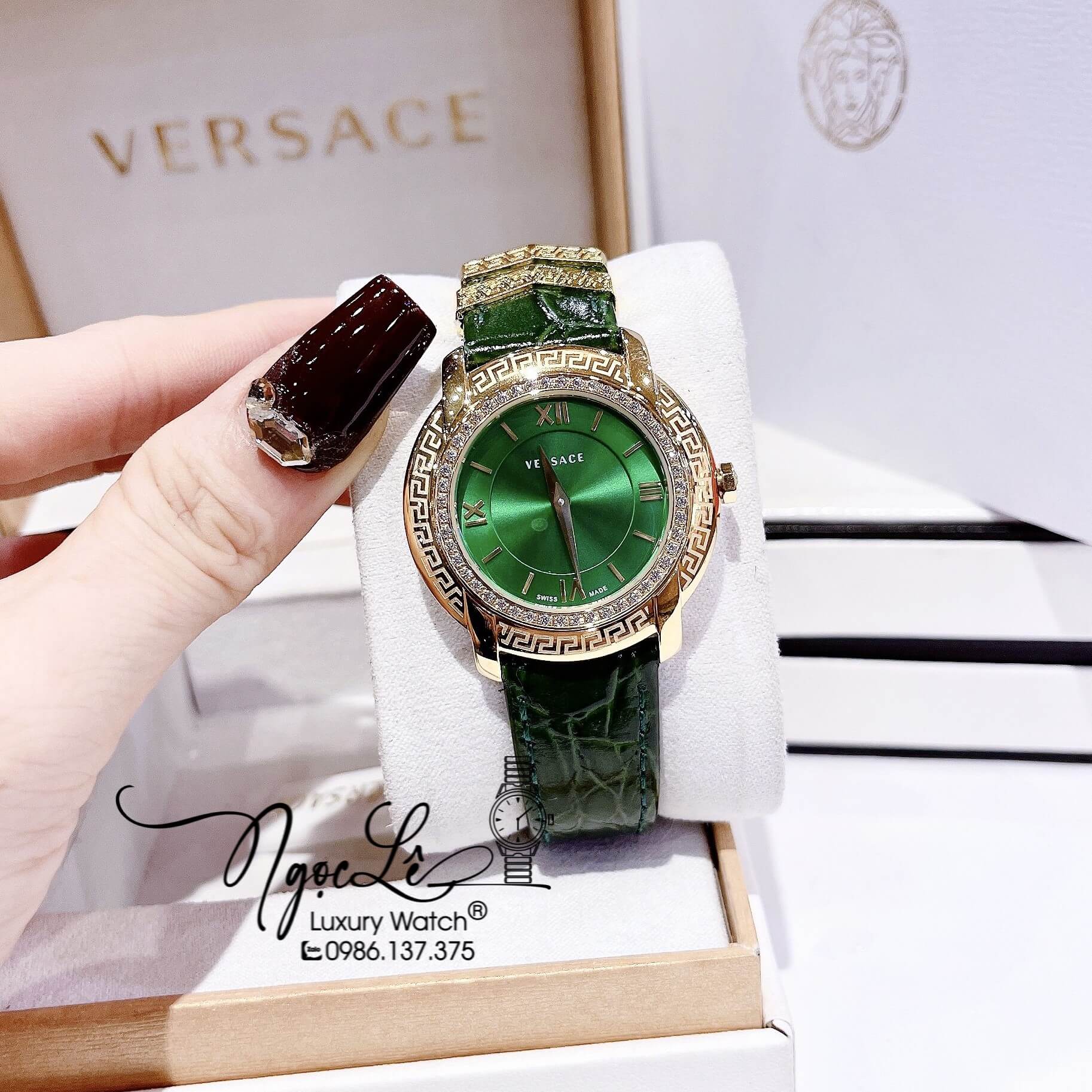 Đồng Hồ Nữ Versace DV-25 Máy Thụy Sỹ Dây Da Màu Xanh Lá Size 36mm Đính Đá