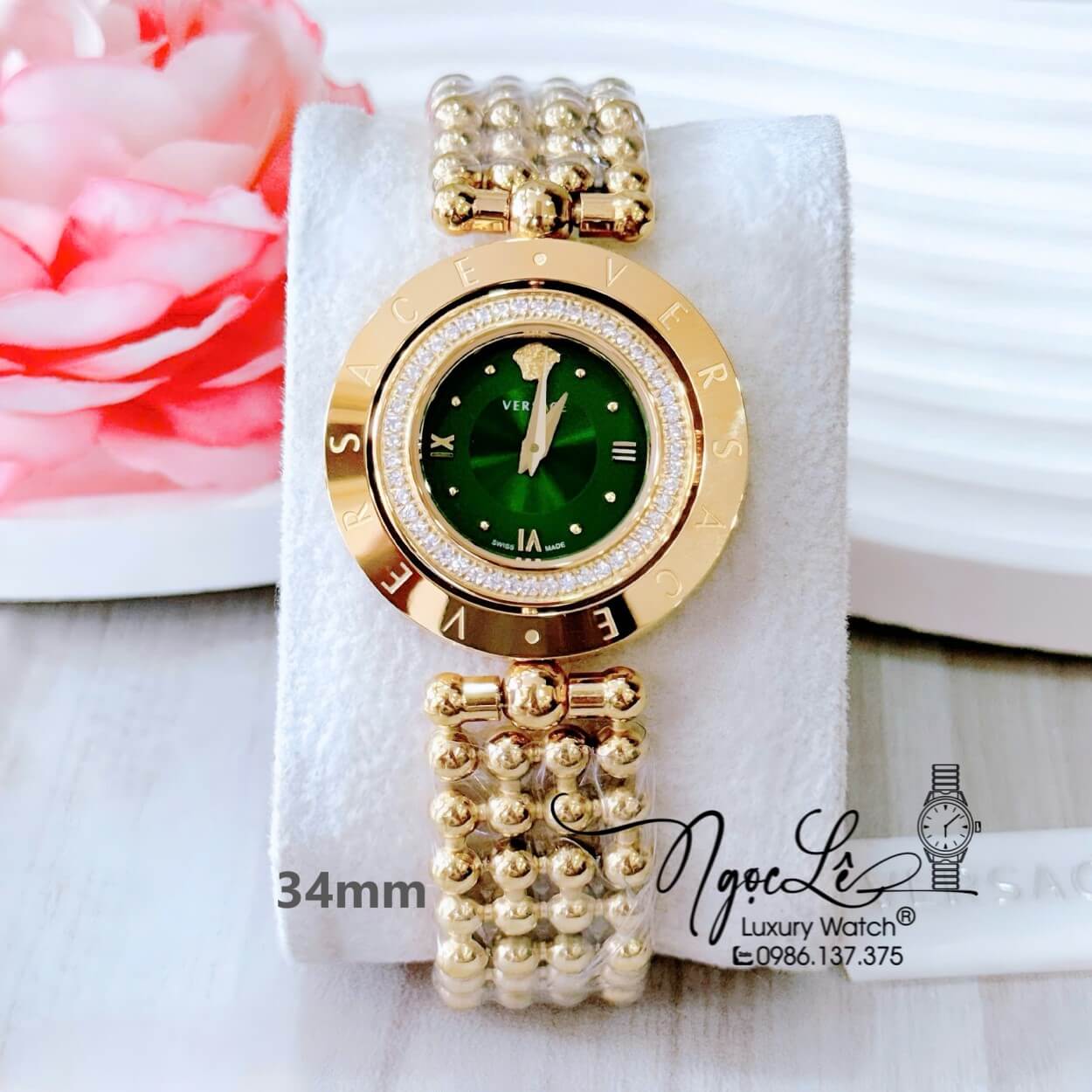 Đồng Hồ Nữ Versace Eon Mặt Xoay 360 Độ Dây Kim Loại Bi Vàng Gold Mặt Xanh Lá Size 34mm Viền Đính Đá