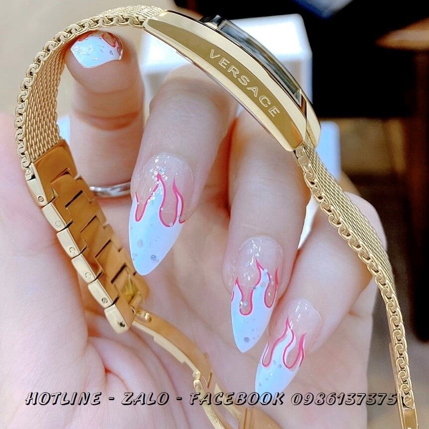 Đồng Hồ Nữ Versace Greca Icon 39x21mm Gold Mặt Vàng