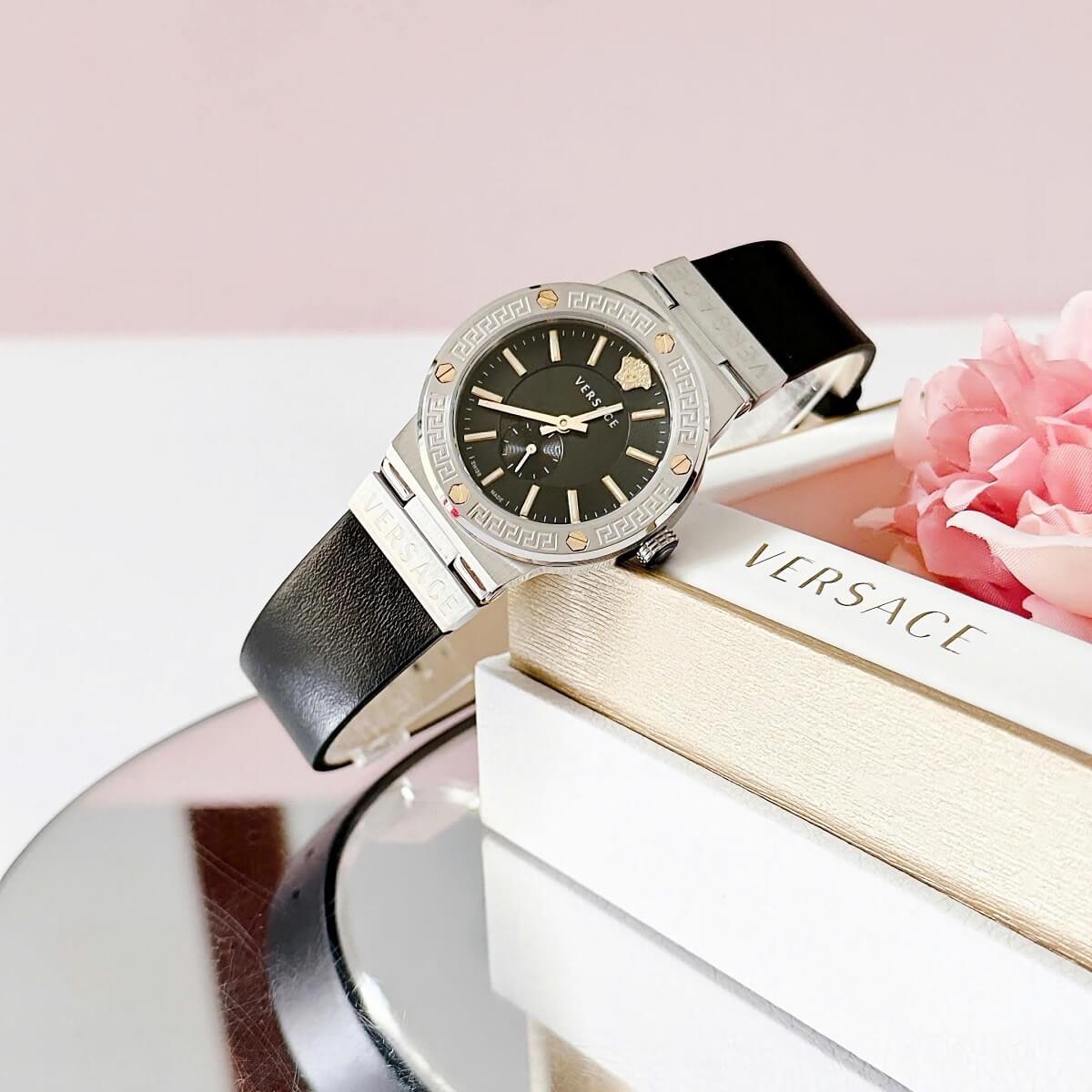 Đồng Hồ Nữ Versace Greca Logo Dây Da Đen Vỏ Silver Size 36mm