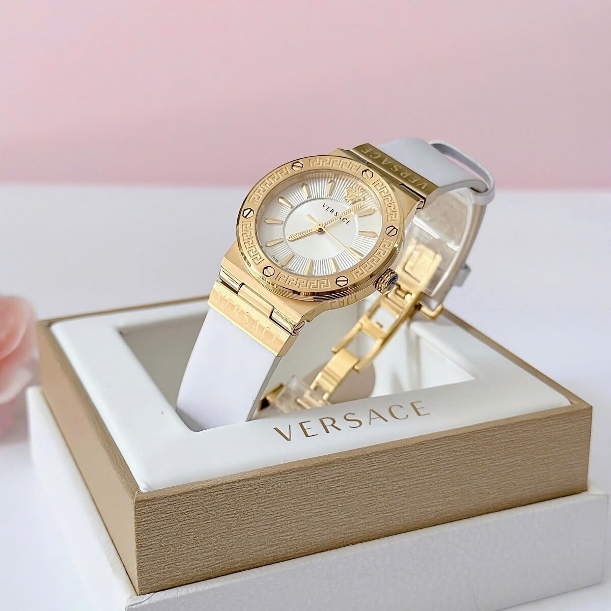 Đồng Hồ Nữ Versace Greca Logo Dây Da Trắng Vỏ Gold Size 36mm