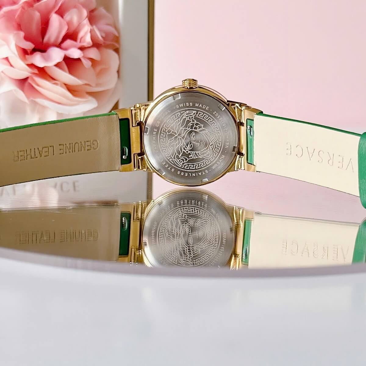 Đồng Hồ Nữ Versace Greca Logo Dây Da Xanh Lá Vỏ Gold Size 36mm