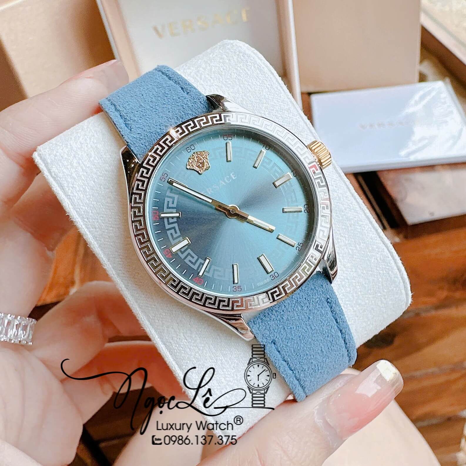 Đồng Hồ Nữ Versace Hellenyium Dây Da Lộn Màu Xanh Dương Size 36mm Máy Pin