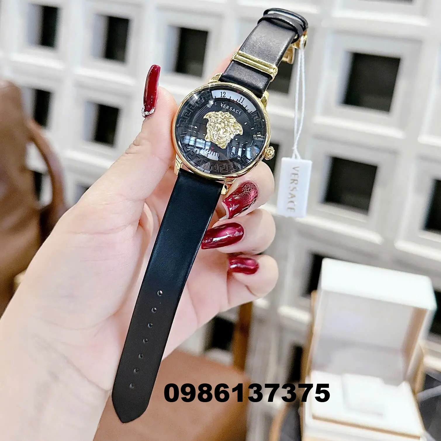 Đồng Hồ Nữ Versace Medusa Icon Dây Da Đen Mặt Đen Size 38mm – Máy Pin Japan | New Season 2026