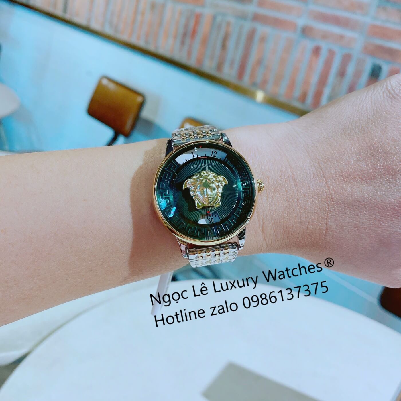 Đồng Hồ Nữ Versace Medusa Icon Dây Thép Demi Vàng Gold Size 38mm - Mặt Xanh Đậm