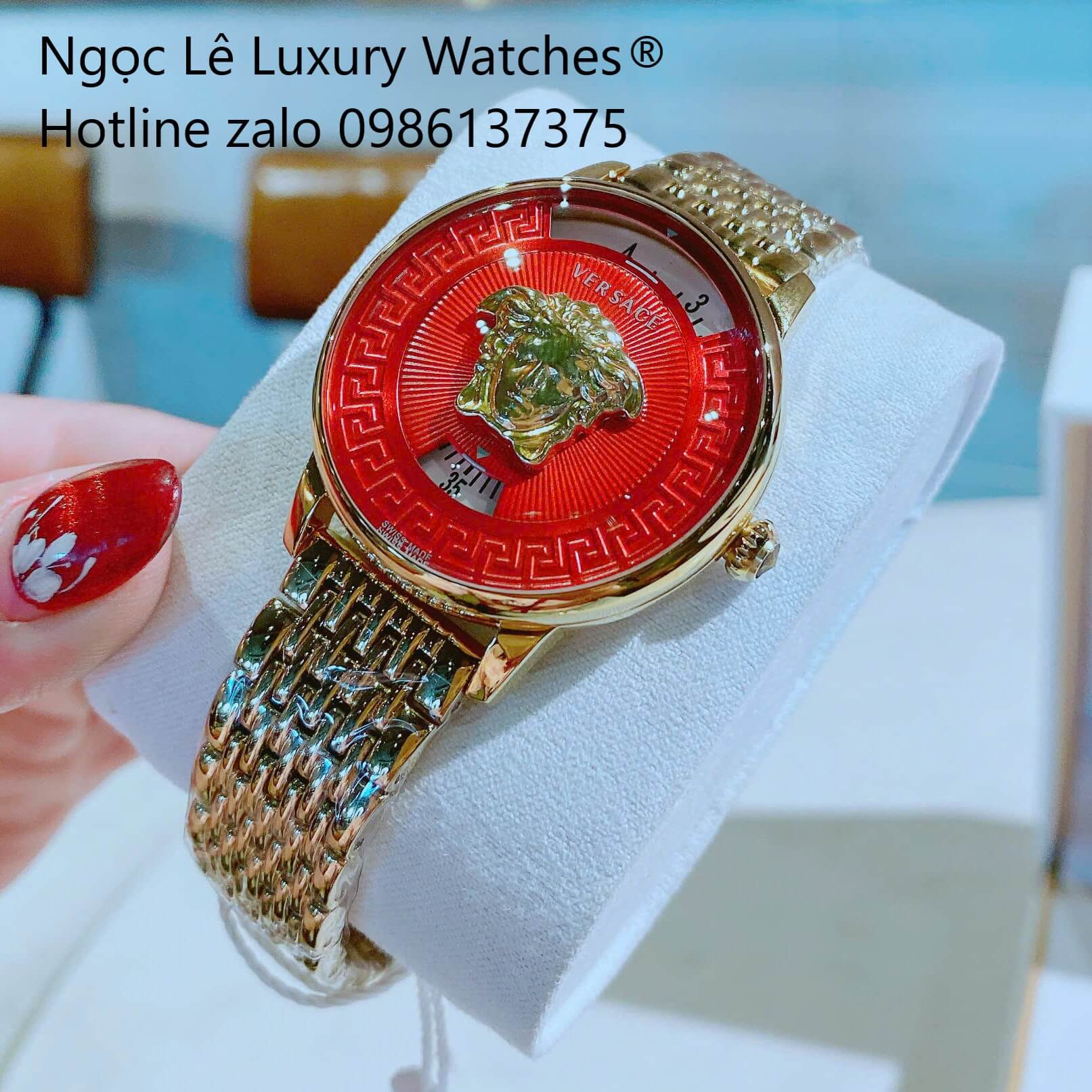 Đồng Hồ Nữ Versace Medusa Icon Dây Thép Màu Vàng Gold Size 38mm - Vàng Mặt Đỏ