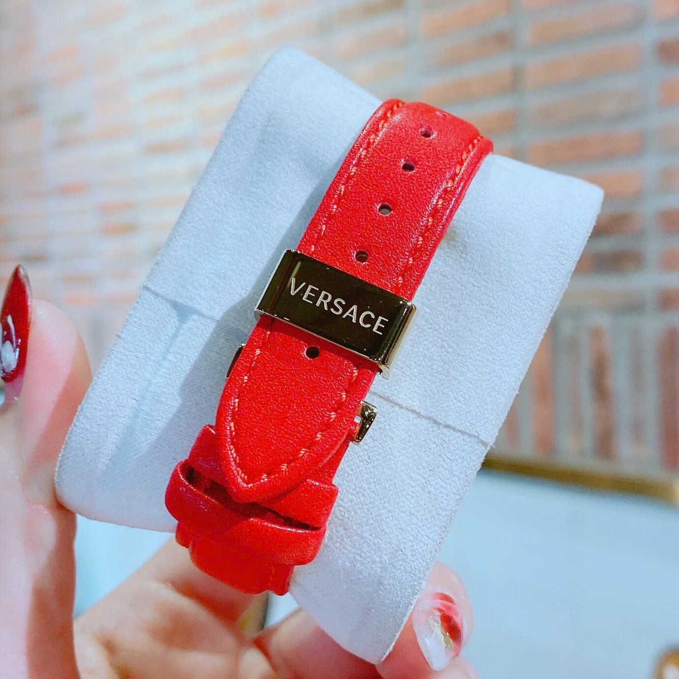 Đồng Hồ Nữ Versace Palazzo Empire Dây Da Đỏ Vỏ Vàng Size 36mm - Quartz