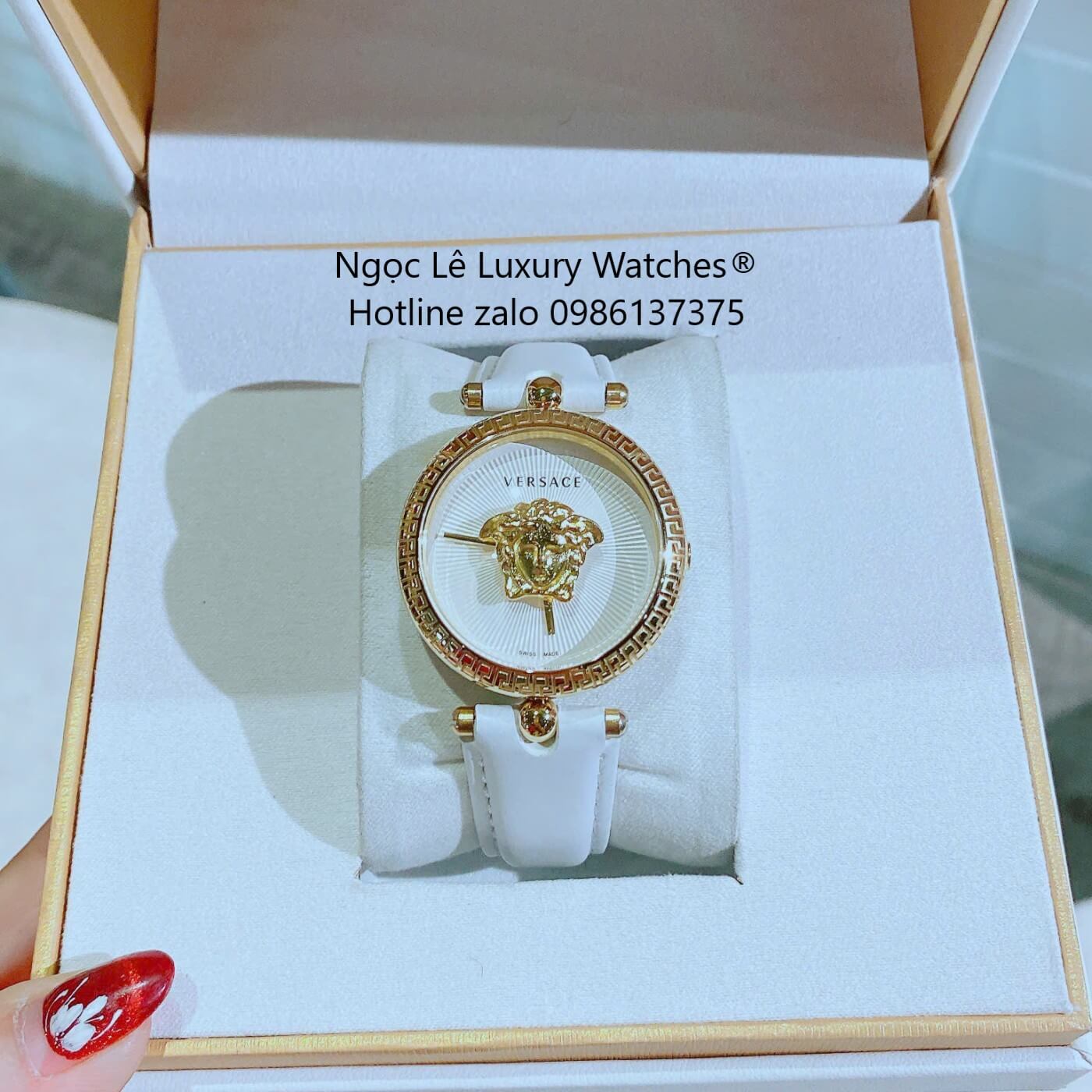 Đồng Hồ Nữ Versace Palazzo Empire Dây Da Trắng Vỏ Vàng Size 36mm - Quartz