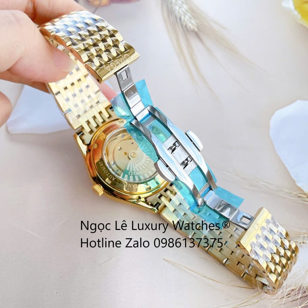 Đồng Hồ Omega Nam Máy Cơ Tự Động Mặt Thuyền Buồm Dây Kim Loại Màu Vàng Mặt Trắng Size 40mm