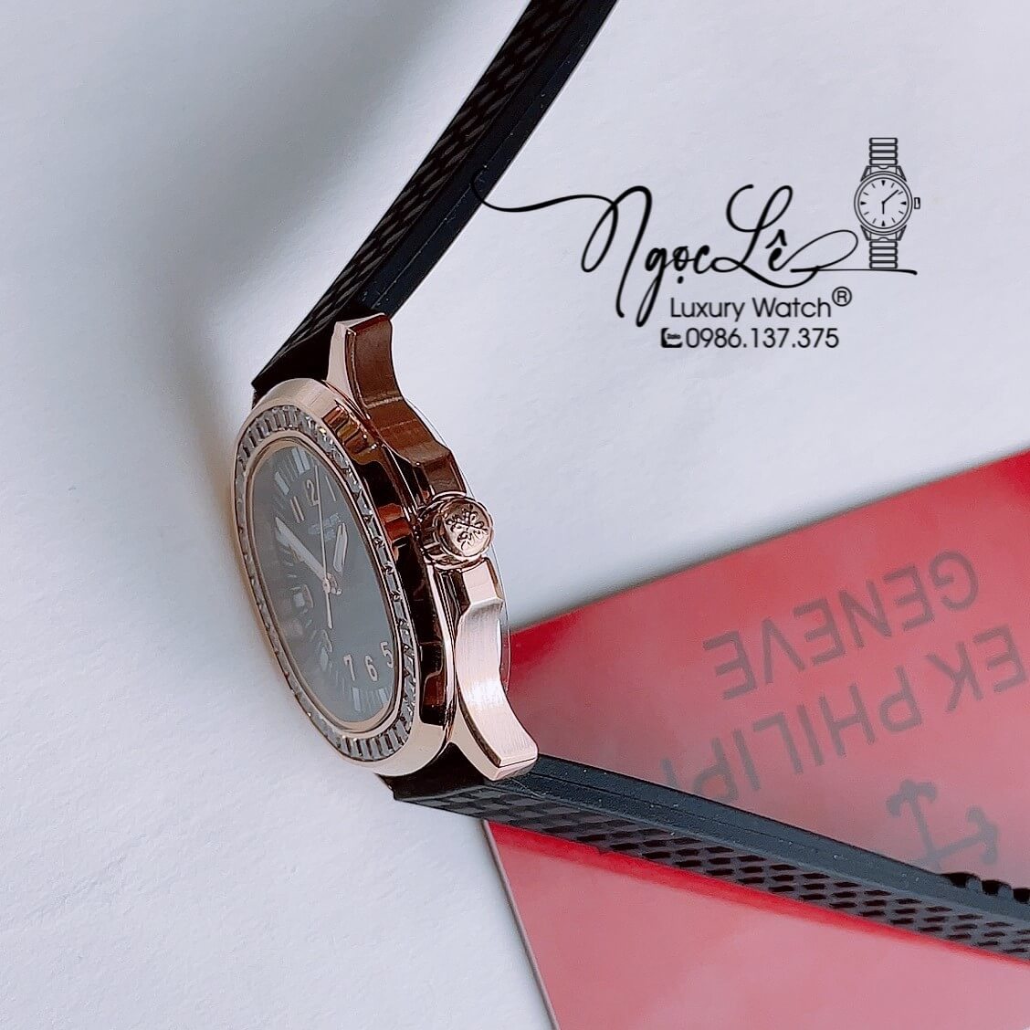 Đồng Hồ Patek Philippe Aquanaut Nữ Dây Cao Su Đen Đính Đá Rose Máy Pin Size 35mm