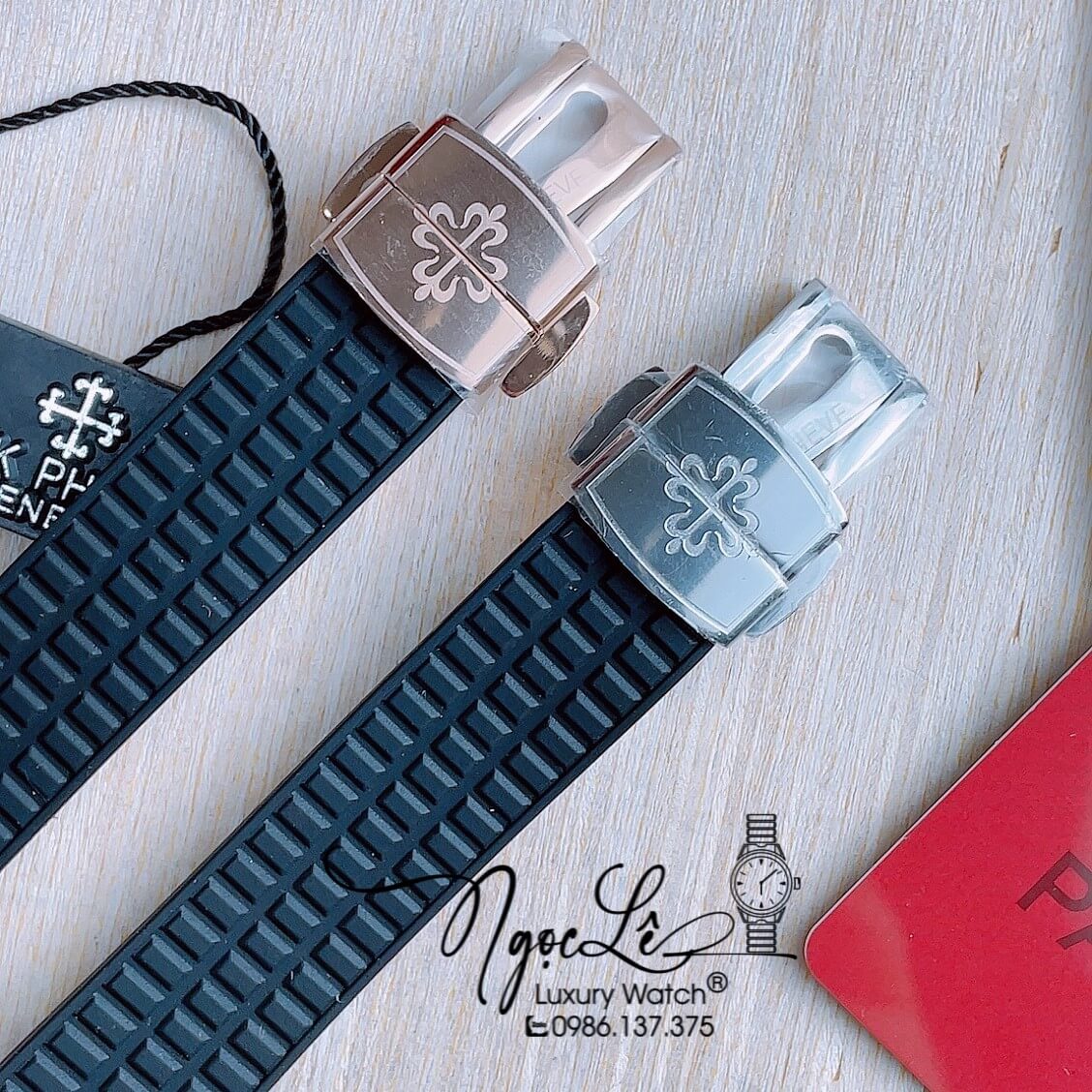 Đồng Hồ Patek Philippe Aquanaut Nữ Dây Cao Su Đen Đính Đá Rose Máy Pin Size 35mm
