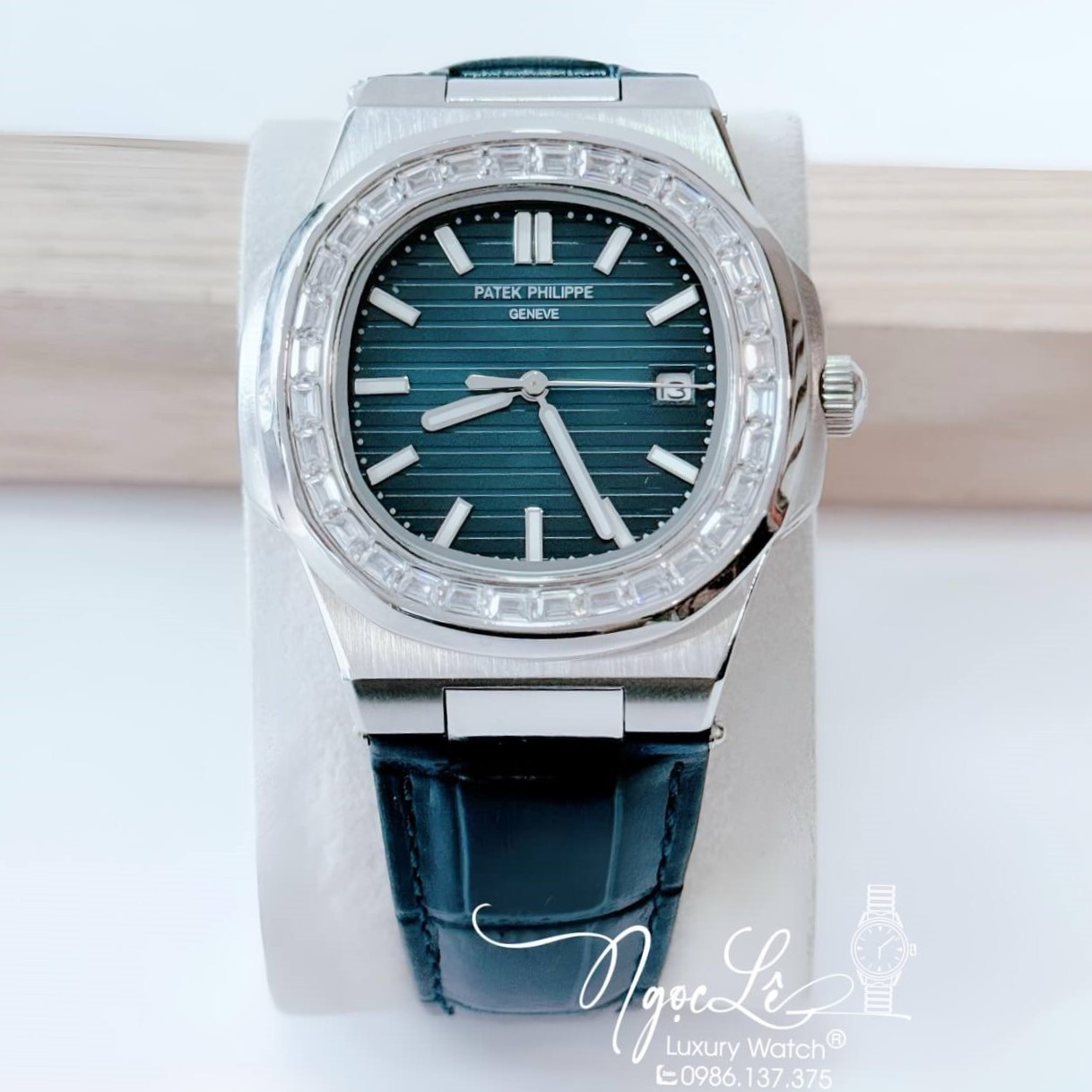 Đồng Hồ Nam Patek Philippe Tự Động Dây Da Xanh Dương Vỏ Silver Đính Đá Size 40mm