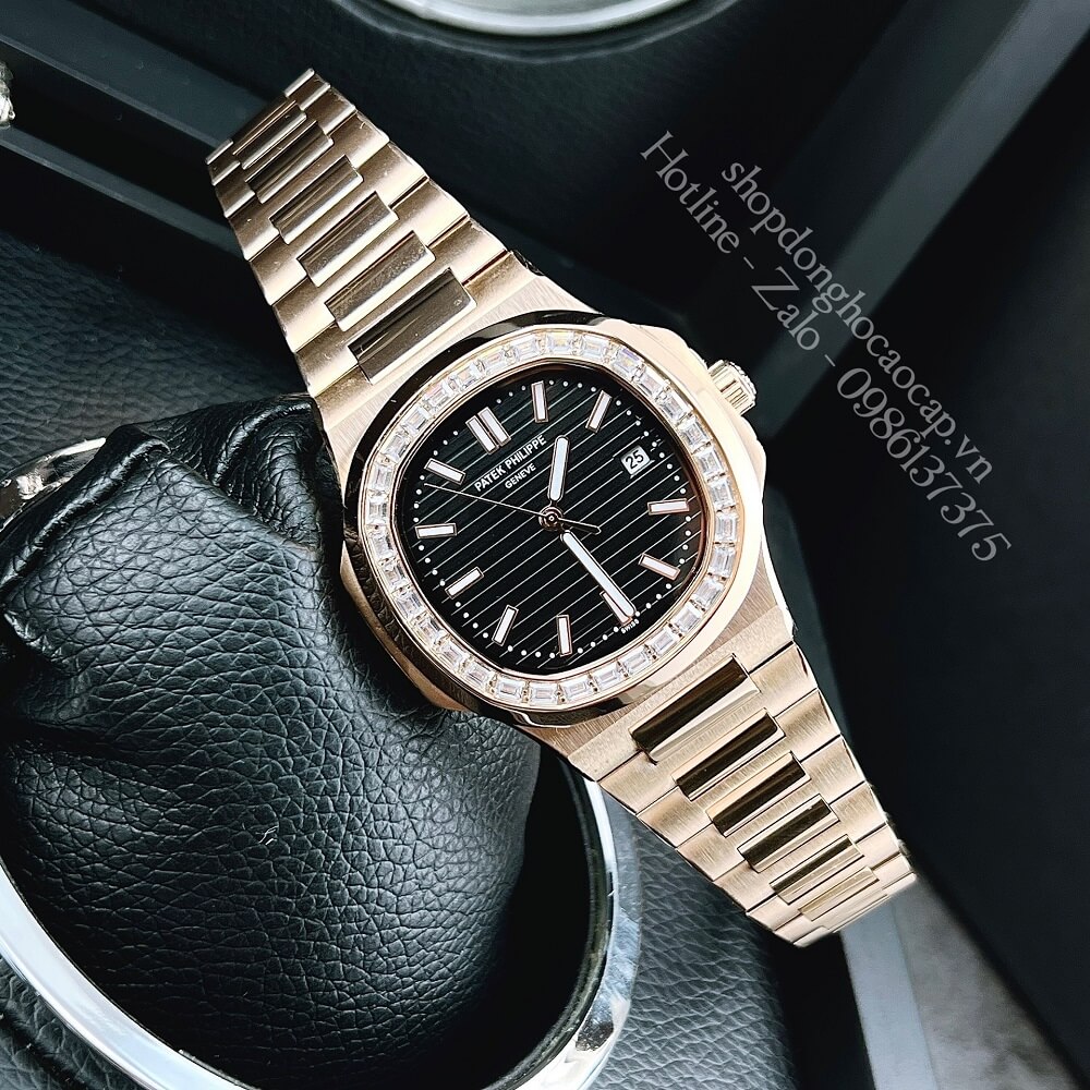 Đồng Hồ Patek Philippe Nam Máy Tự Động Viền Đá Dây Inox Rose Gold Mặt Đen 42mm