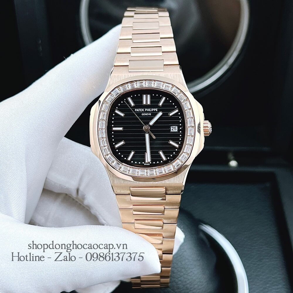 Đồng Hồ Patek Philippe Nam Máy Tự Động Viền Đá Dây Inox Rose Gold Mặt Đen 42mm