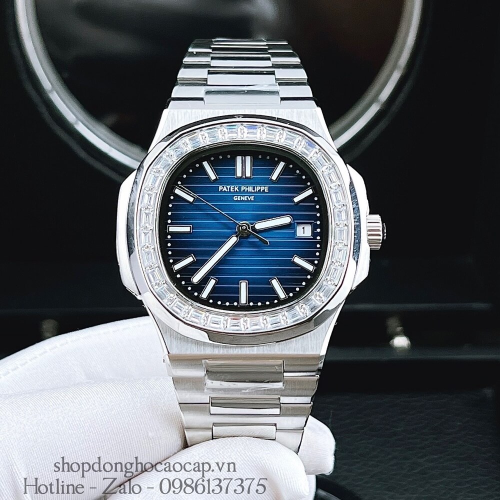 Đồng Hồ Patek Philippe Nam Máy Tự Động Viền Đá Dây Inox Silver Mặt Xanh 42x42mm