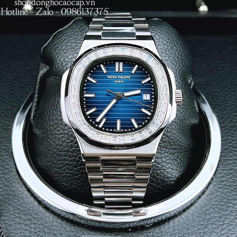 Đồng Hồ Patek Philippe Nam Máy Tự Động Viền Đá Dây Inox Silver Mặt Xanh 42x42mm