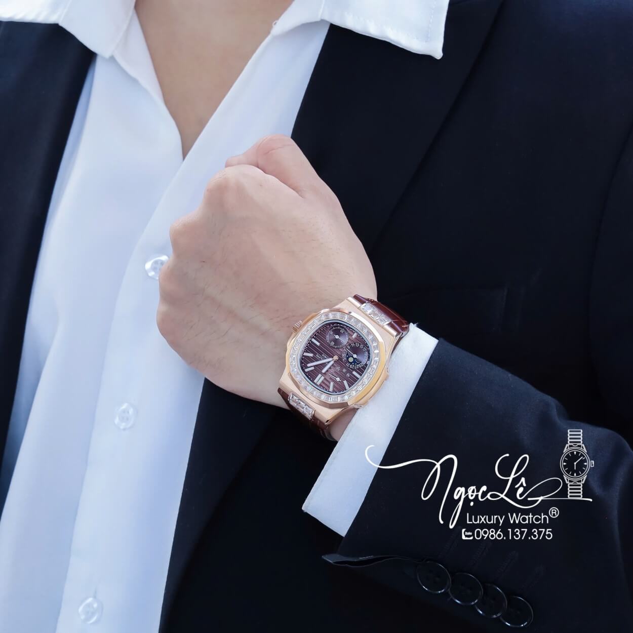 Đồng Hồ Nam Patek Philippe Nautilus 5724R Tự Động Dây Da Nâu Vỏ Rose Size 40mm