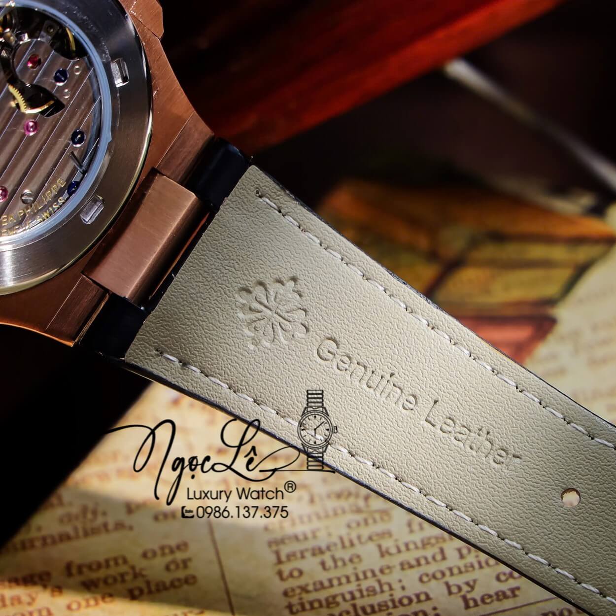 Đồng Hồ Nam Patek Philippe Nautilus 5724R Tự Động Dây Da Đen Vỏ Rose Size 40mm