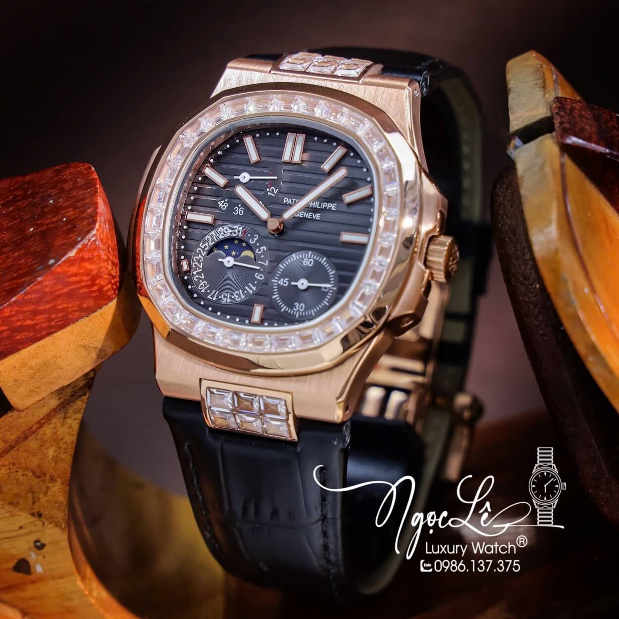 Đồng Hồ Nam Patek Philippe Nautilus 5724R Tự Động Dây Da Đen Vỏ Rose Size 40mm