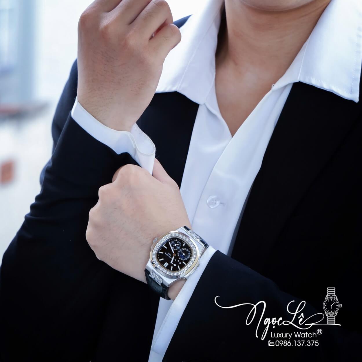 Đồng Hồ Nam Patek Philippe Nautilus 5724R Tự Động Dây Da Đen Vỏ Silver Size 40mm