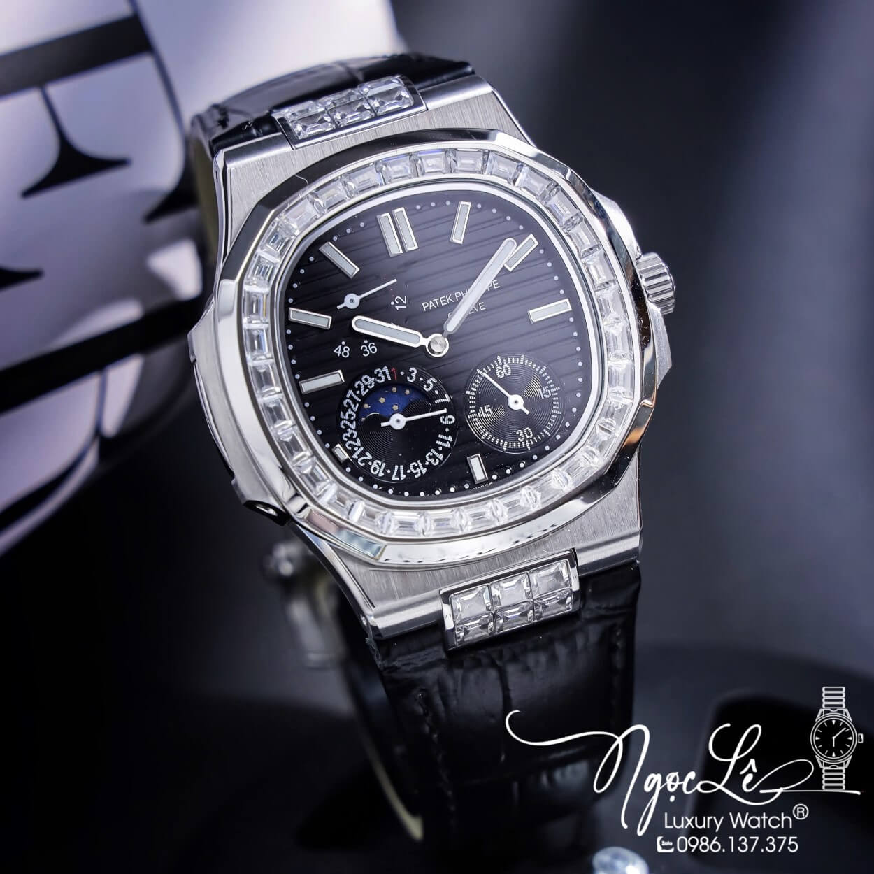 Đồng Hồ Nam Patek Philippe Nautilus 5724R Tự Động Dây Da Đen Vỏ Silver Size 40mm