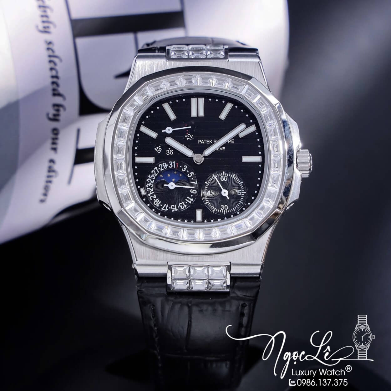 Đồng Hồ Nam Patek Philippe Nautilus 5724R Tự Động Dây Da Đen Vỏ Silver Size 40mm