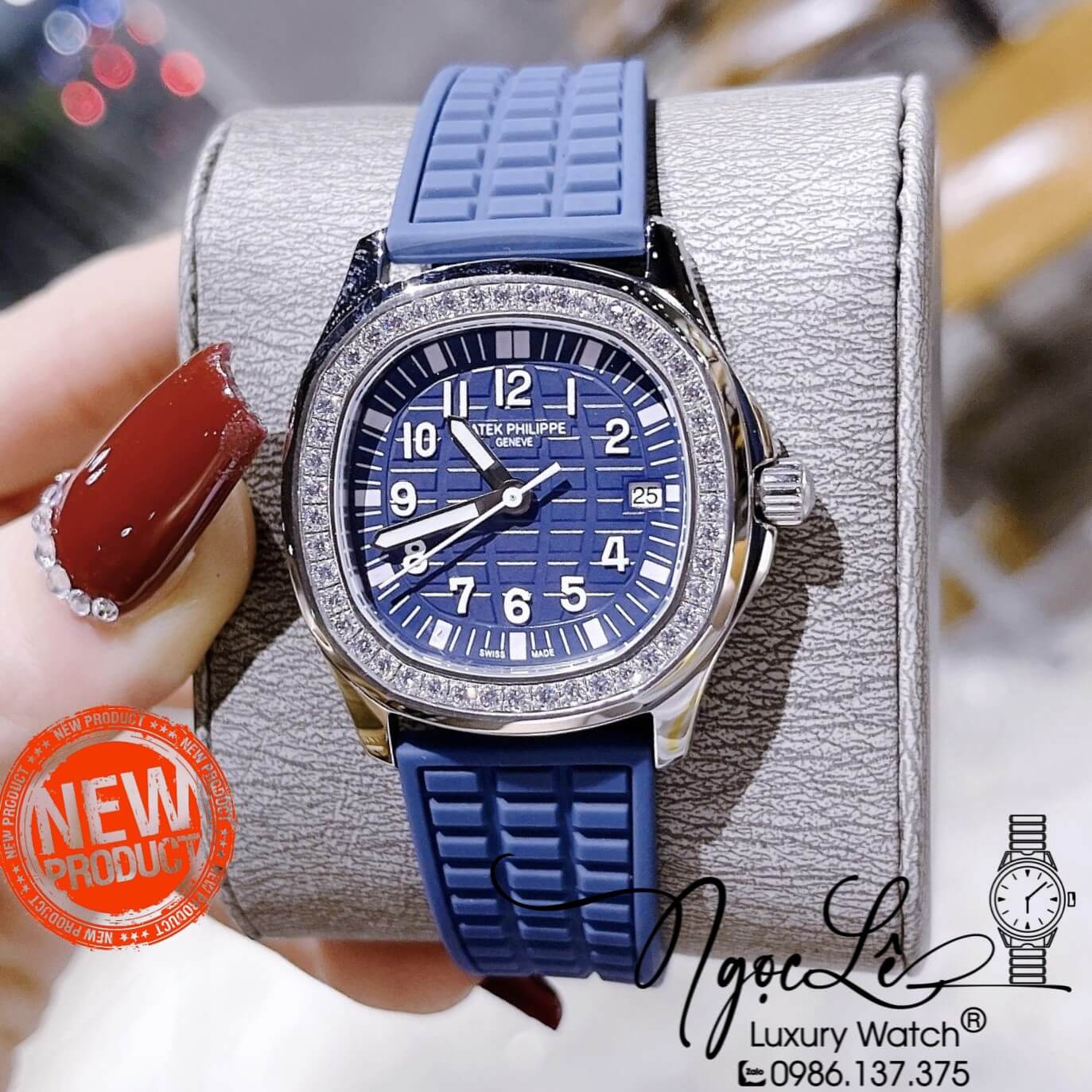 Đồng Hồ Patek Philippe Aquanaut Nữ Dây Silicon Màu Xanh Navy Đính Đá Vỏ Bạc Size 35mm