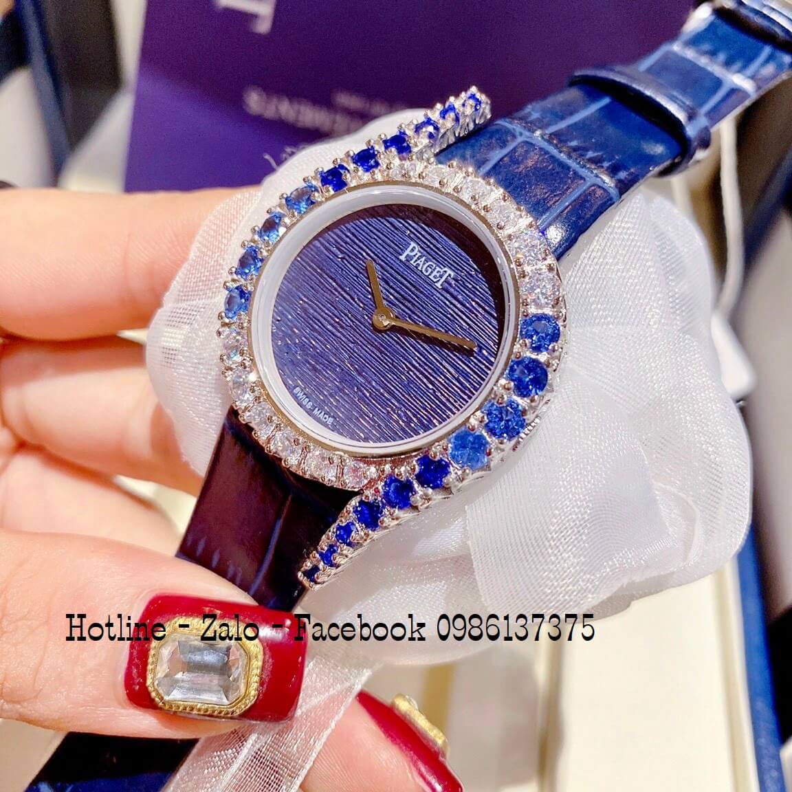 Đồng Hồ Piaget Nữ Dây Da Xanh Dương Mặt Đính Đá 32mm