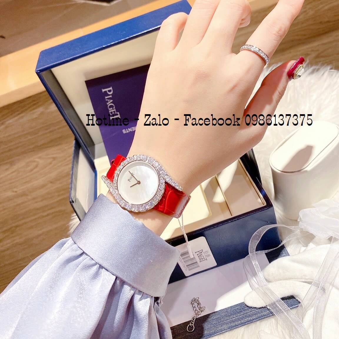 Đồng Hồ Piaget Nữ Dây Da Đỏ Mặt Trắng Đính Đá Size 32mm