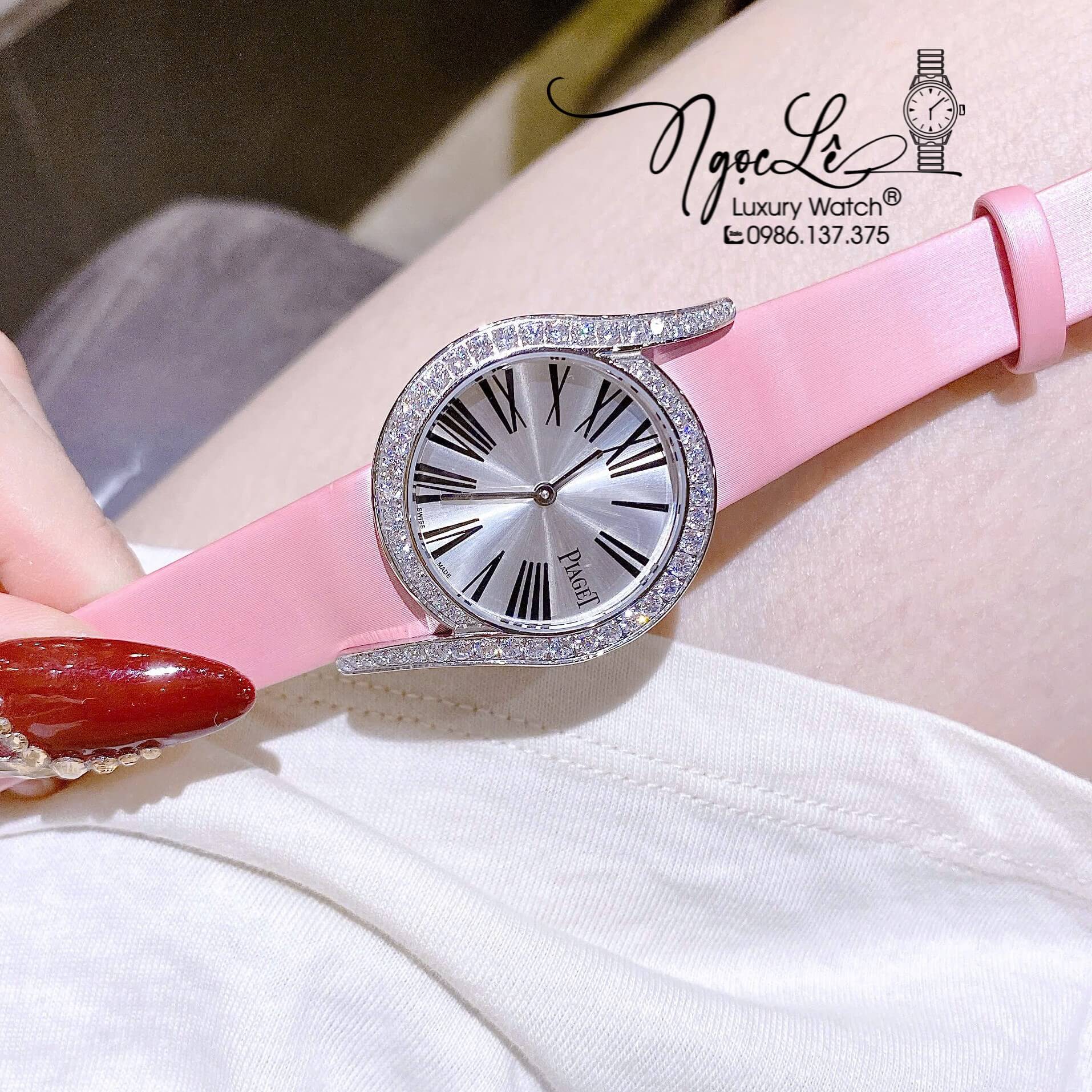 Đồng Hồ Piaget Nữ Dây Da Lụa Màu Hồng Mặt Số La Mã Đính Đá Size 32mm