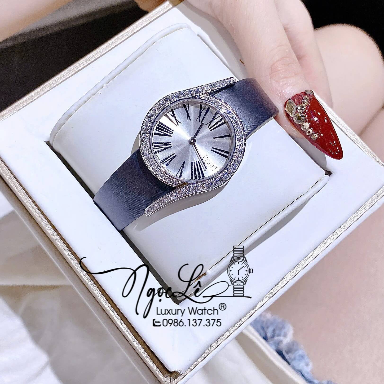 Đồng Hồ Piaget Nữ Dây Da Lụa Màu Xám Grey Mặt Số La Mã Đính Đá Size 32mm