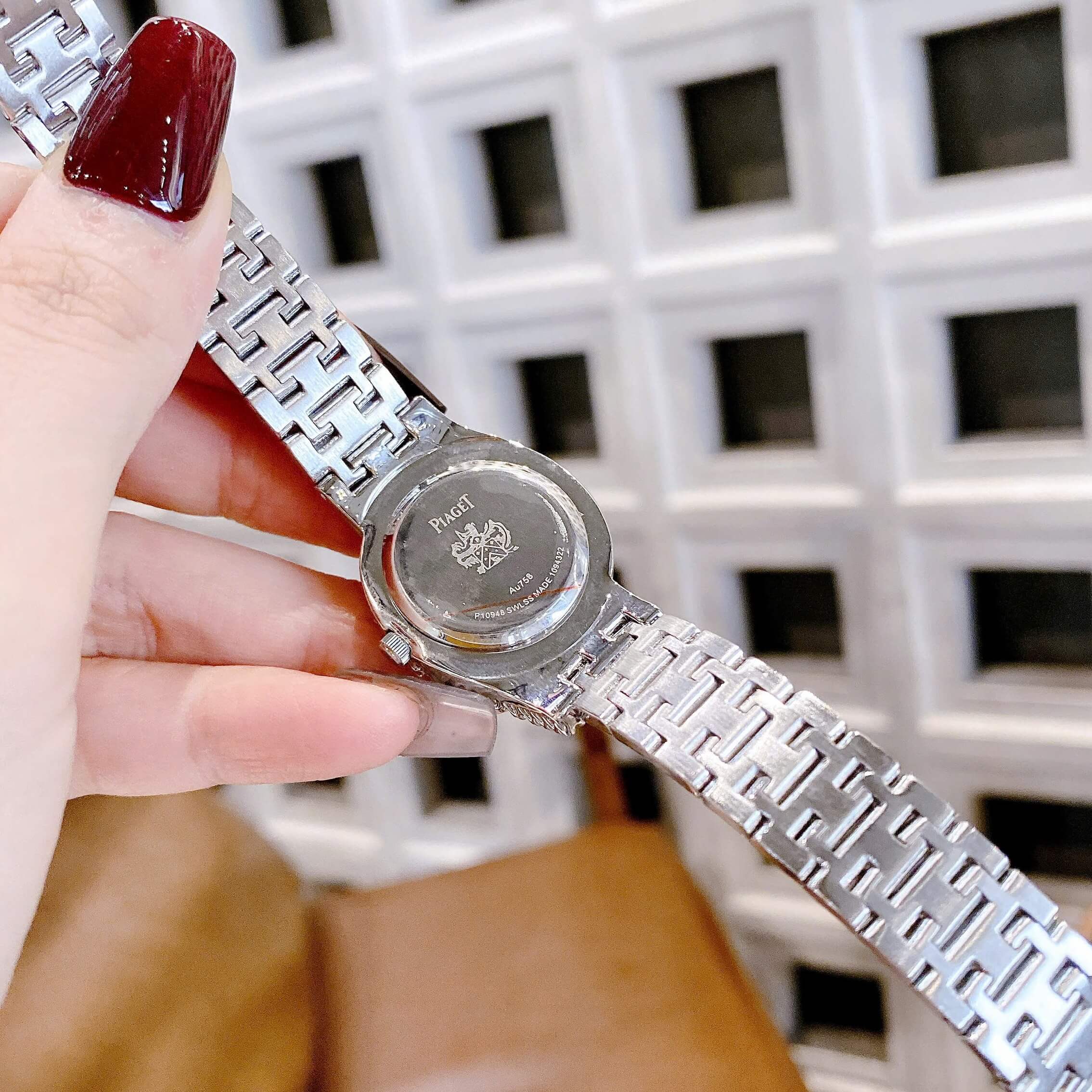 Đồng Hồ Piaget Nữ Dây Kim Loại Mesh Silver Viền Đá Xanh Thiên Hà Size 26mm - Máy Pin