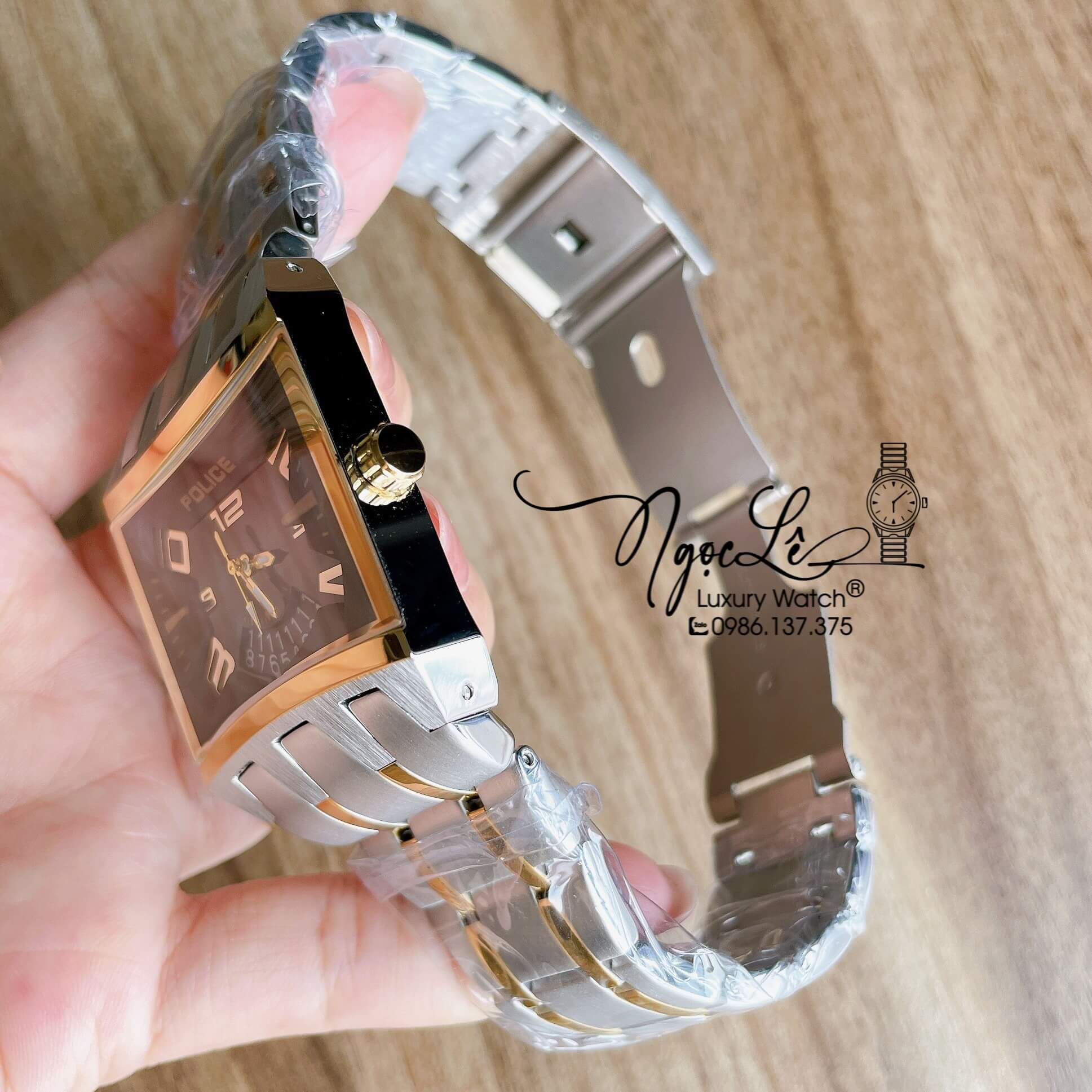 Đồng Hồ Police Nam Mặt Vuông Dây Kim Loại Demi Vàng Mặt Đen Size 42mm