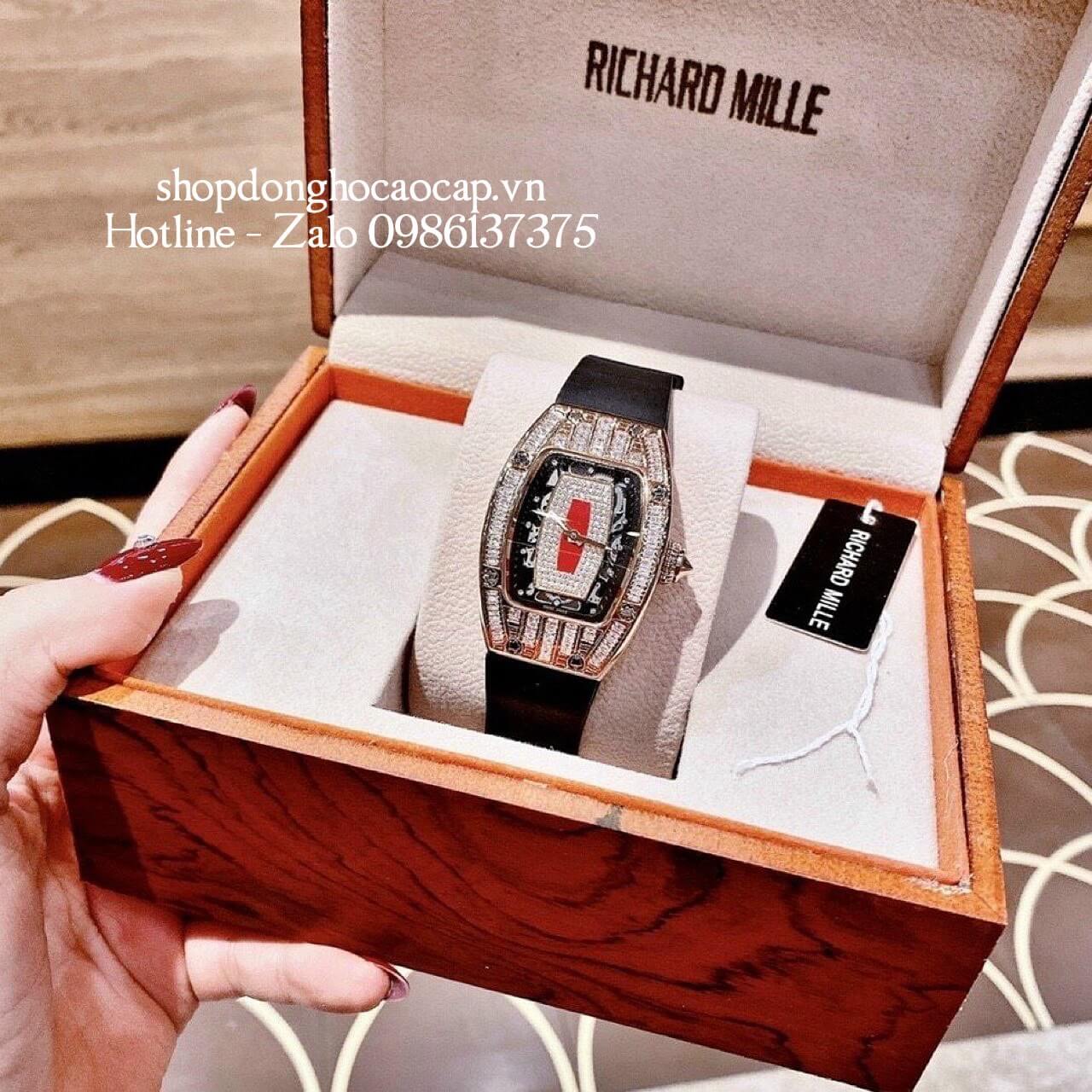 Đồng Hồ Richard Mille Nữ Siêu Cấp Máy Pin Silicon Đen Rose