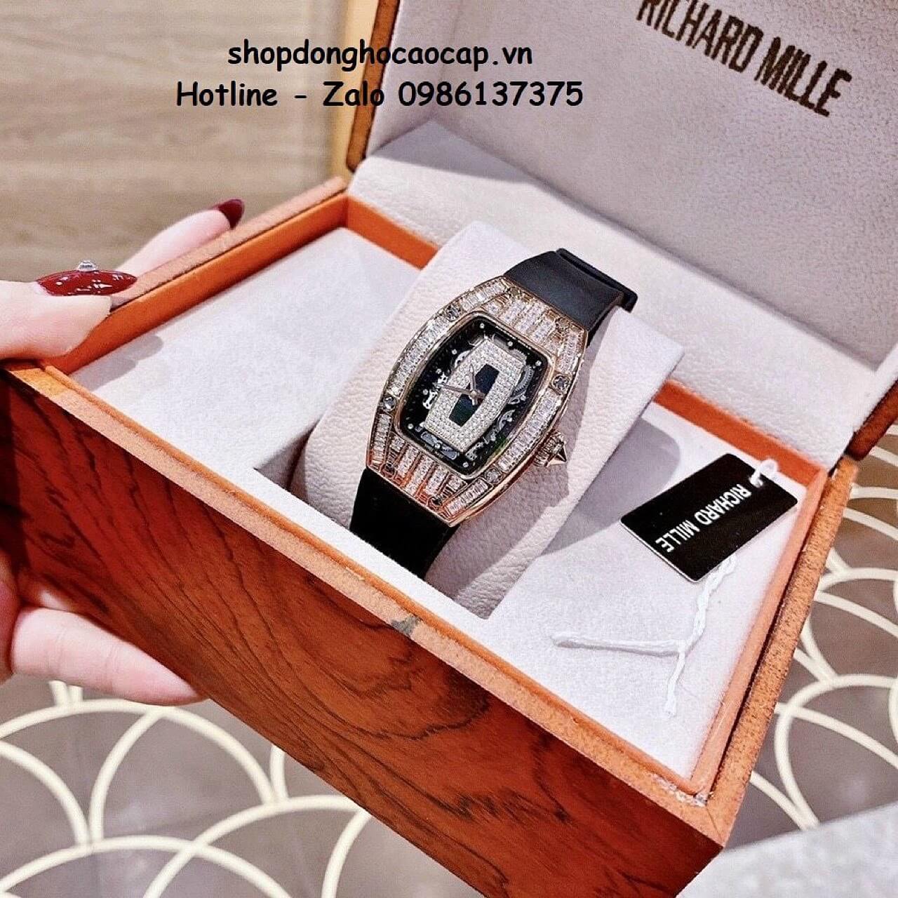 Đồng Hồ Richard Mille Nữ Siêu Cấp Máy Pin Silicon Đen Rose Lõi Đen