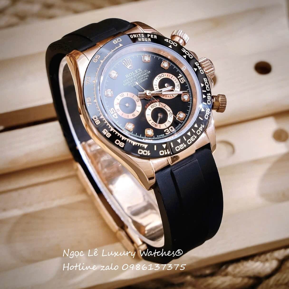 Đồng Hồ Rolex Cosmograph Daytona Automatic Dây Cao Su Đen Mặt Đen Rose Size 40mm