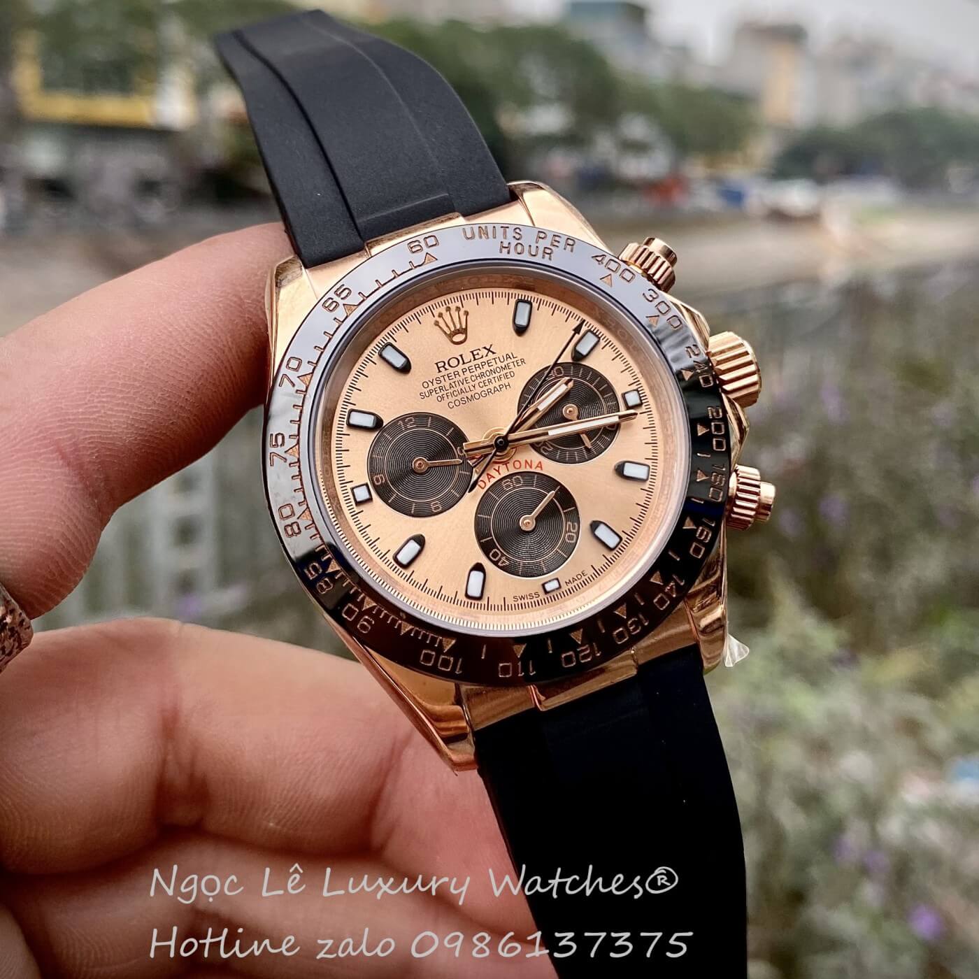 Đồng Hồ Rolex Cosmograph Daytona Automatic Dây Cao Su Đen Mặt Vàng Hồng Size 40mm