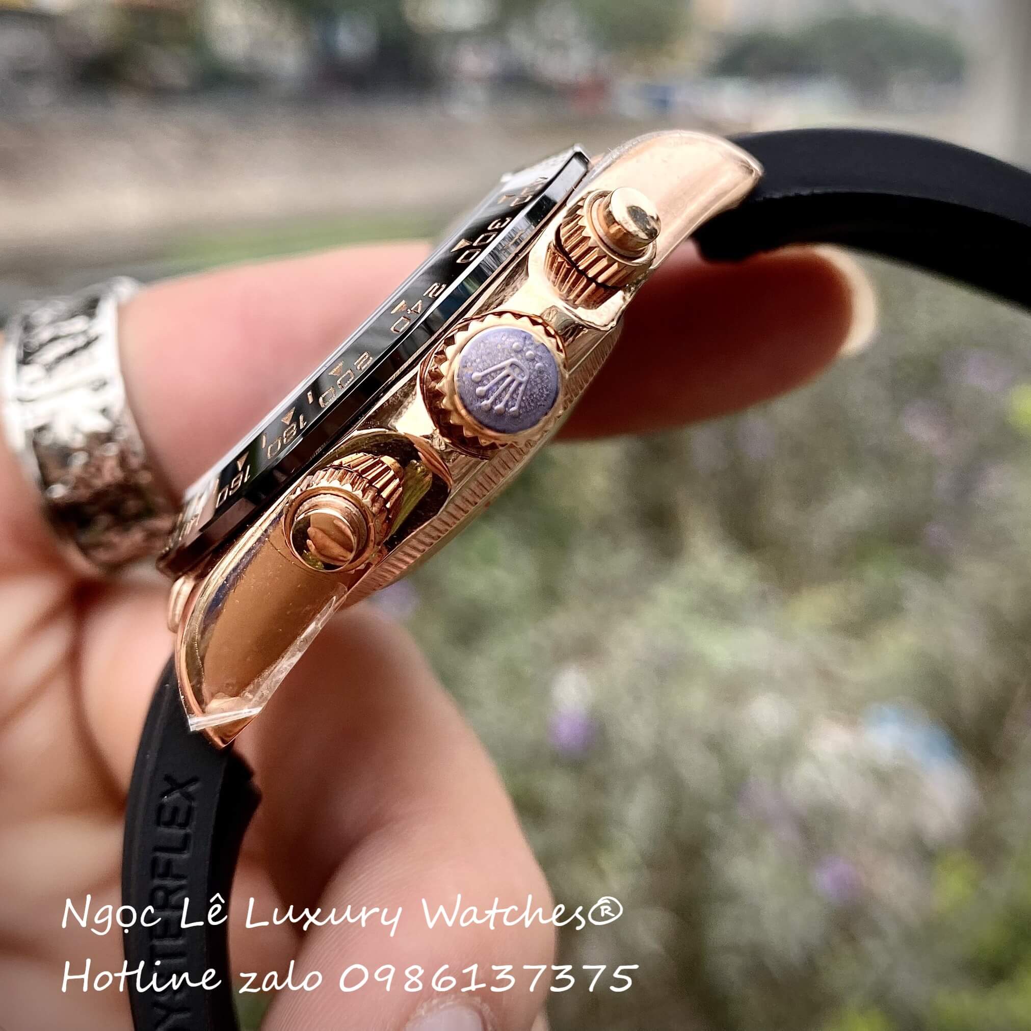Đồng Hồ Rolex Cosmograph Daytona Automatic Dây Cao Su Đen Mặt Vàng Hồng Size 40mm