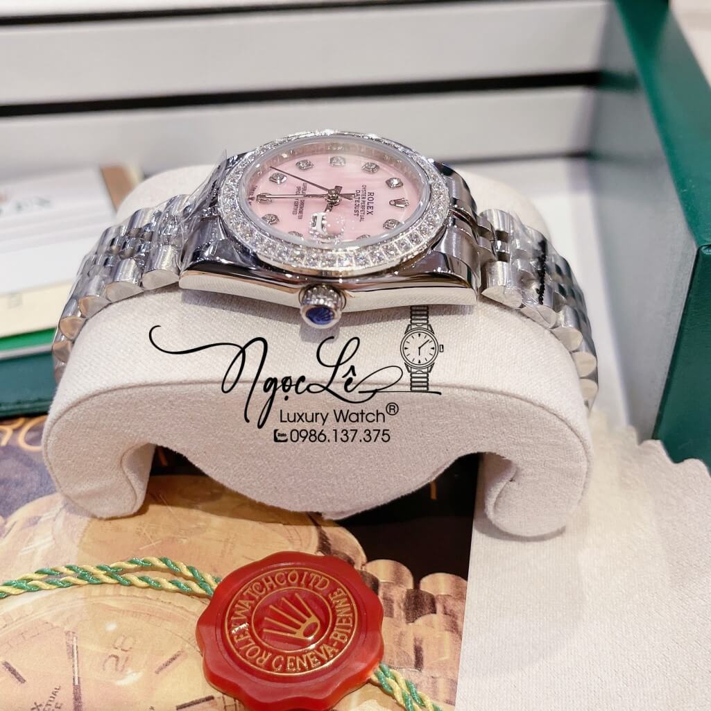 Đồng Hồ Rolex Datejust Nữ Máy Pin Màu Bạc Mặt Hồng Xà Cừ Viền Đá 32mm