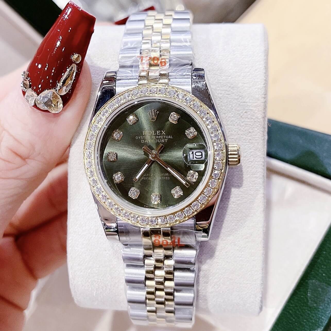 Đồng Hồ Rolex Datejust Nữ Máy Pin Màu Demi Gold Mặt Xanh Viền Đá 32mm
