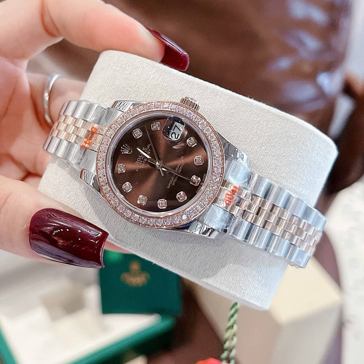 Đồng hồ Rolex Datejust dây demi vàng hồng mặt nâu đính đá, đồng hồ Rolex cặp cho nam nữ size 31mm-41mm Quartz