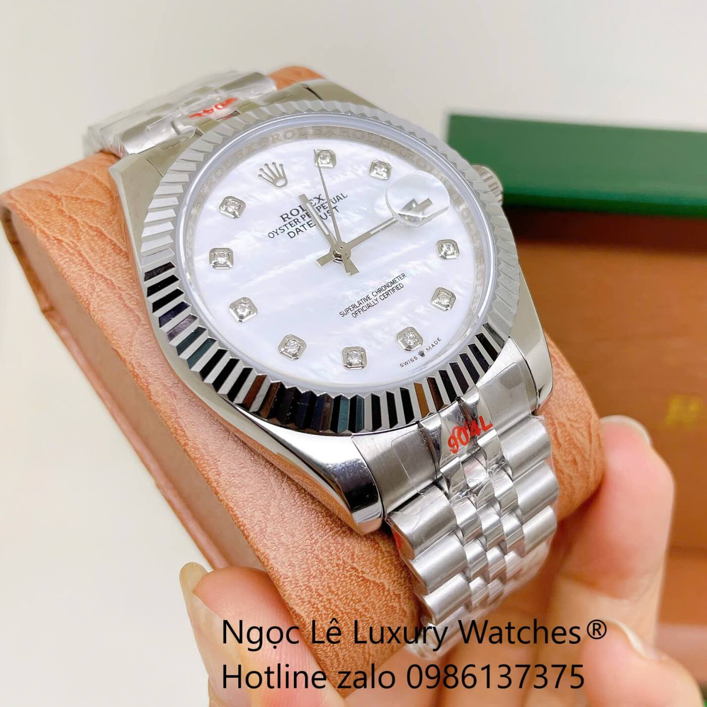 Đồng Hồ Rolex Datejust Nam Dây Thép Bạc Mặt Trắng Size 41mm Quartz - Niềng Khía Mặt Xà Cừ